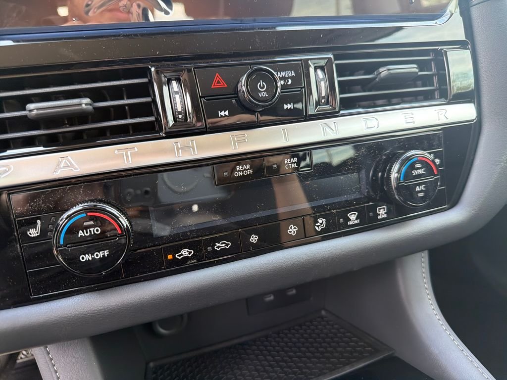 New 2026 Nissan Pathfinder SV 4D Sport Utility