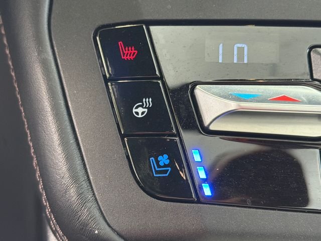 Used 2020 Black Ford Platinum image 31