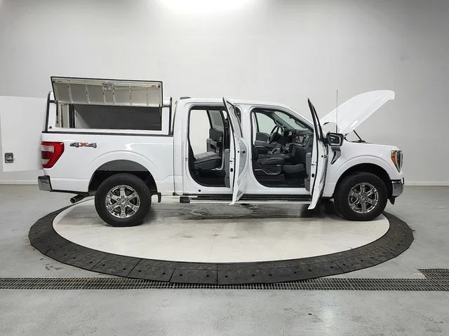 Used 2023 White Ford Lariat image 16