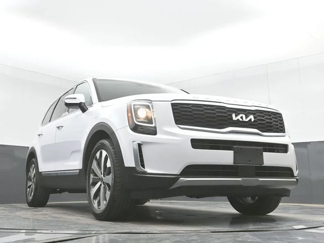 2022 Kia Telluride S - Photo 43