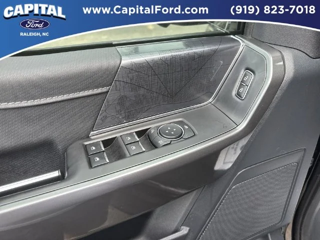 Used 2023 Black Ford XLT image 20