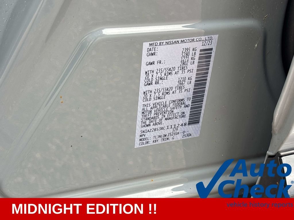 Used 2024 Gray Nissan SV image 32
