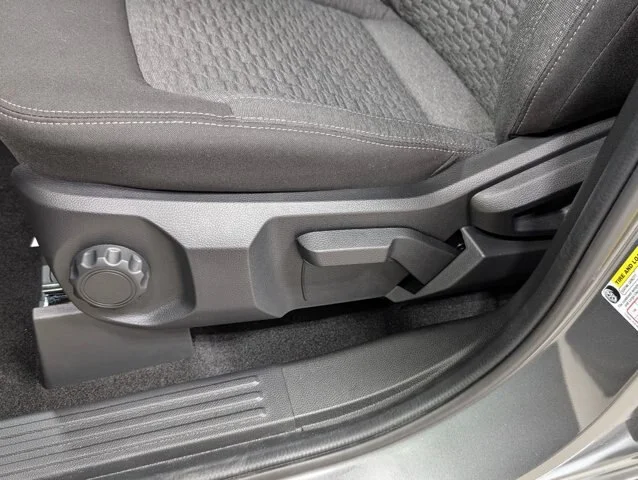 New 2026 Carbonized Gray Metallic Ford XLT image 39