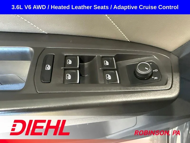 Used 2022 Gray Volkswagen 3.6L V6 SE w/Technology image 21