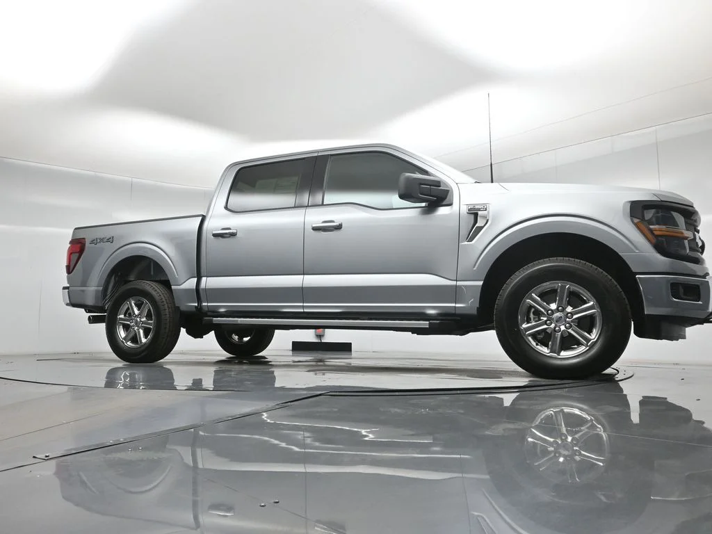 Certified Used 2025 Silver Ford XLT image 46