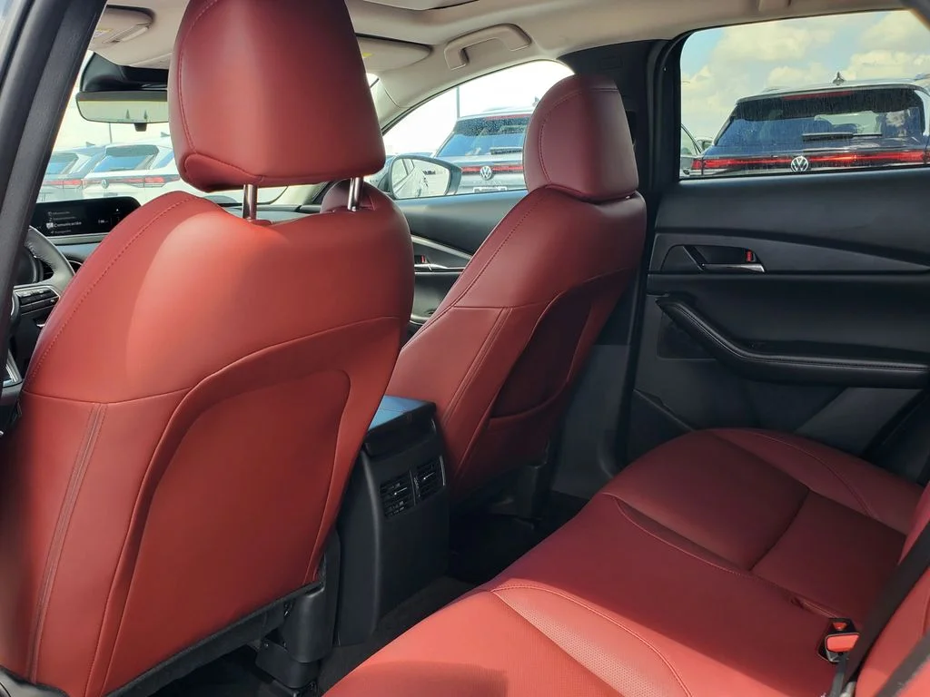 2026 Mazda CX-30 Carbon Edition - Photo 8