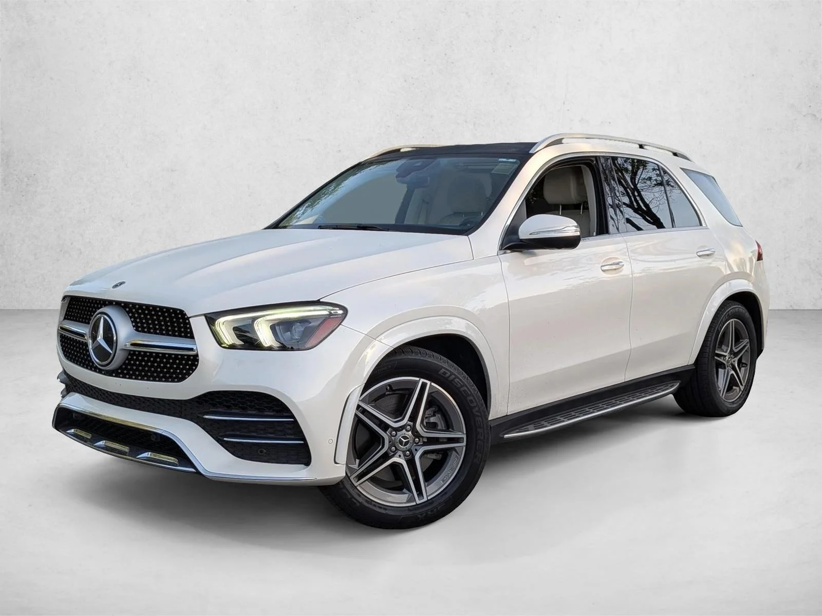 Used 2022 Manufaktur Diamond White Bright Mercedes-Benz GLE 450 image 1