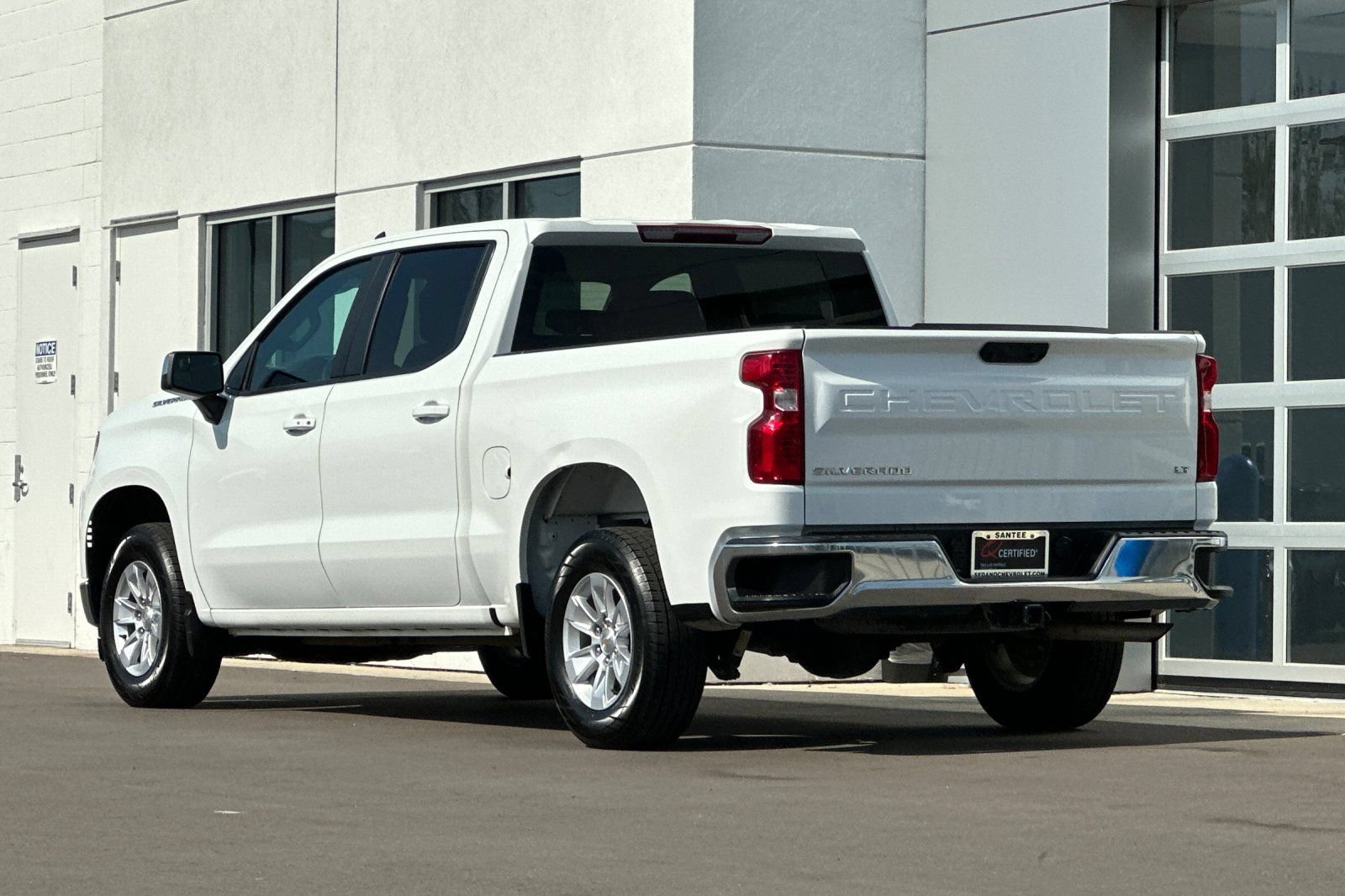 Used 2025 Summit White Chevrolet LT image 6
