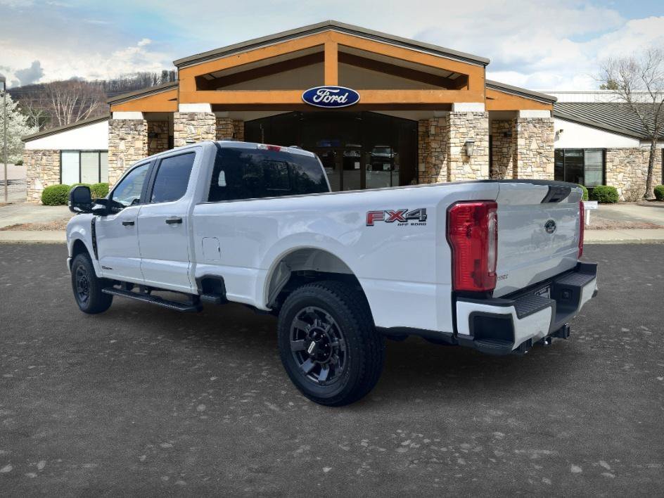 2026 Ford F-350 Super Duty XL - Photo 6