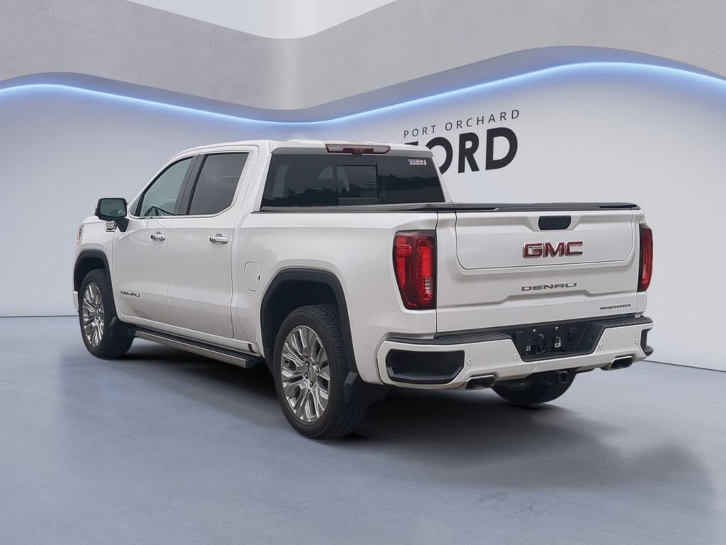 Used 2022 White Frost Tri-Coat GMC Denali image 5