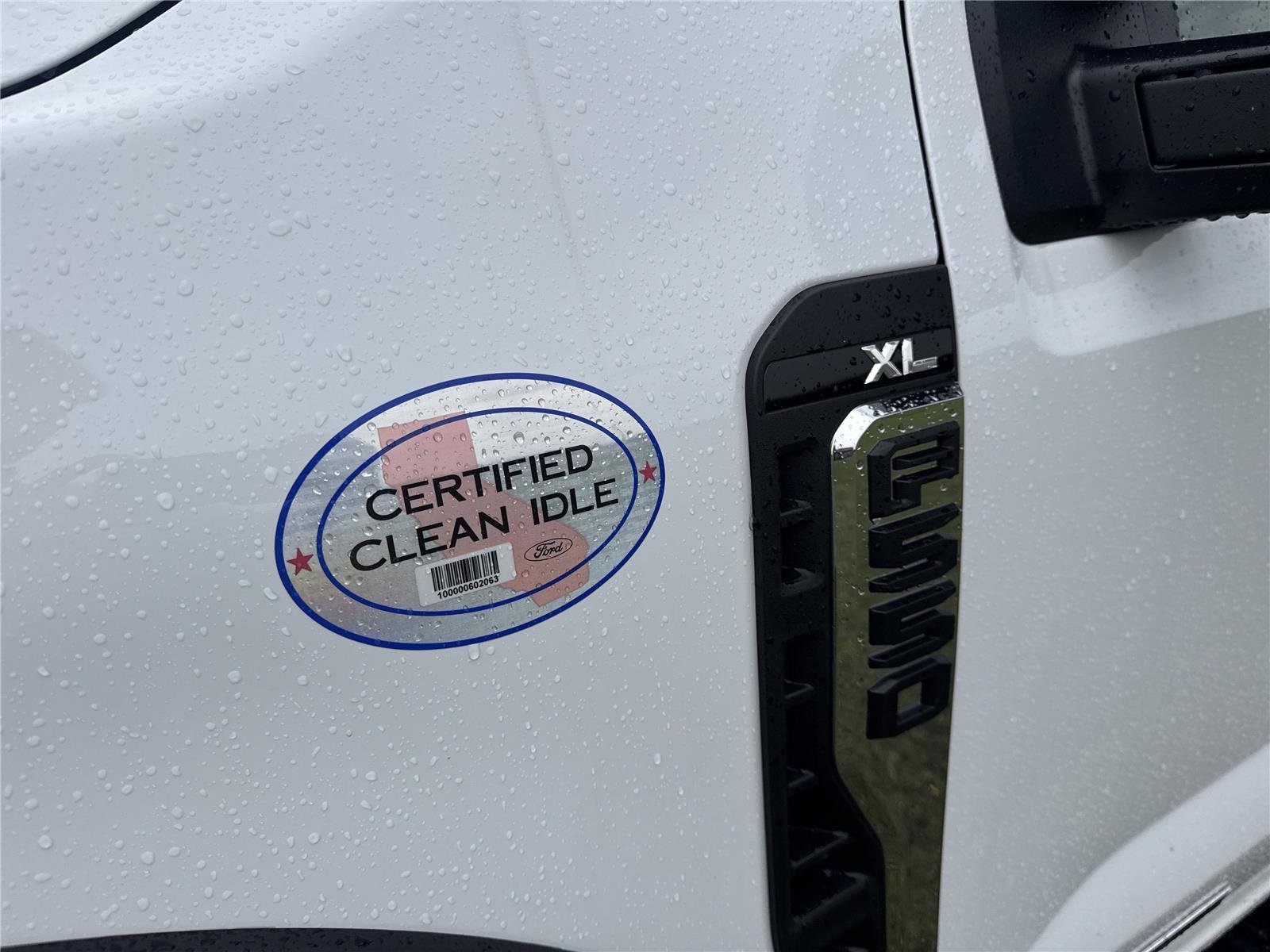 New 2026 Oxford White Ford F-550® XL image 15