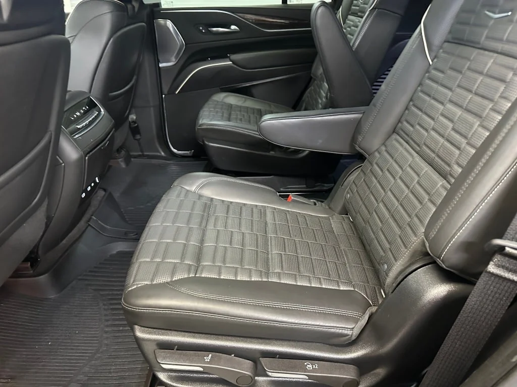 2022 Cadillac Escalade Sport Platinum - Photo 22