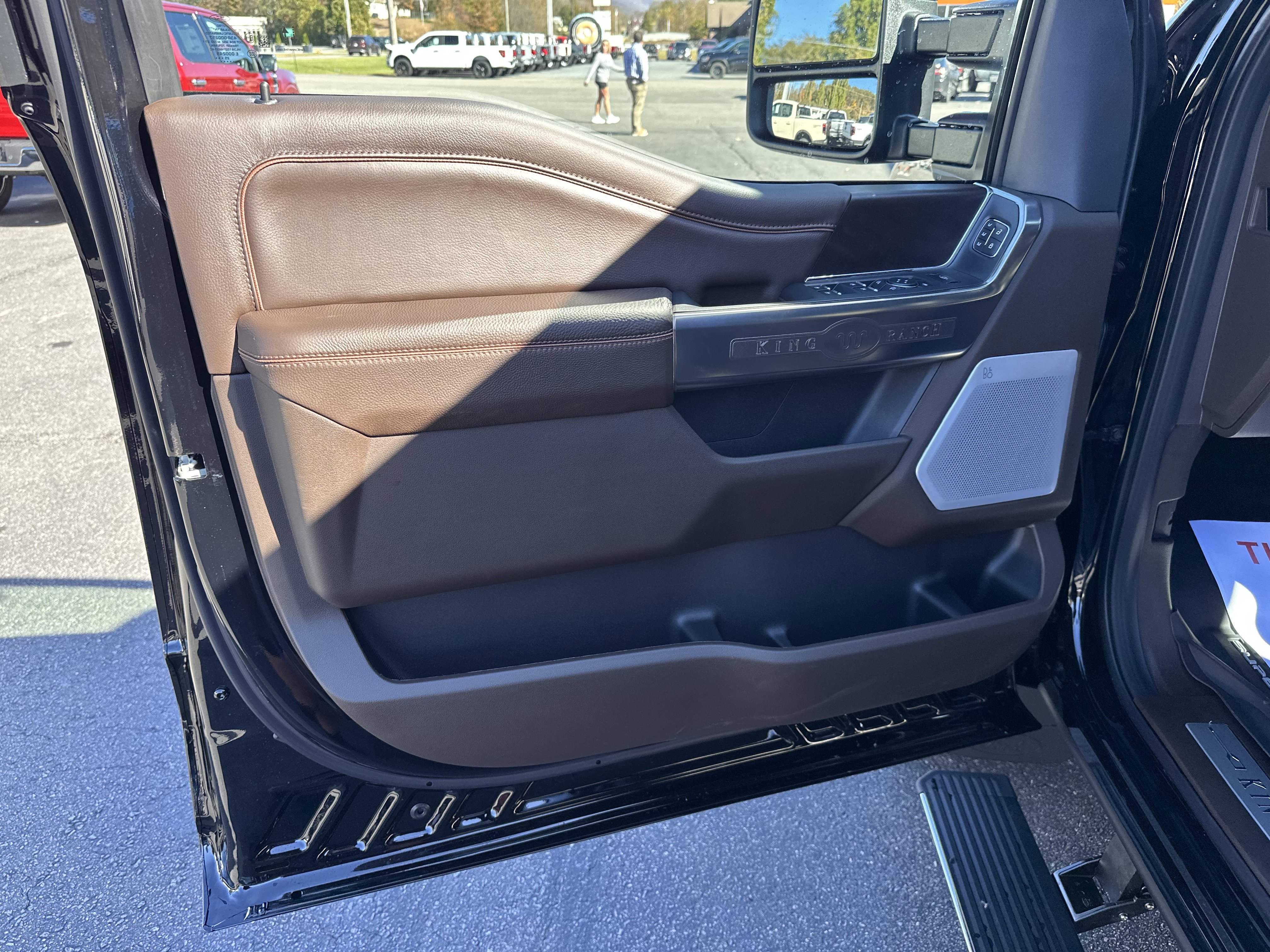 New 2026 Agate Black Metallic Ford F-350® King Ranch® image 10
