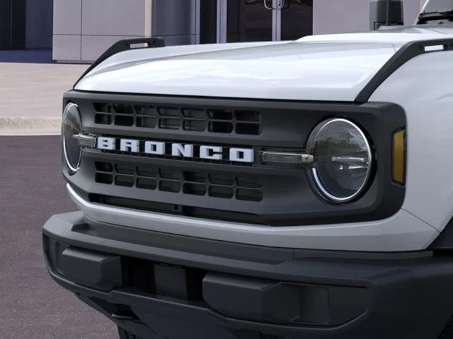 New 2026 Oxford White Ford Base image 19