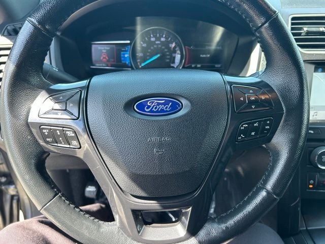 Used 2018 Magnetic Ford XLT image 22
