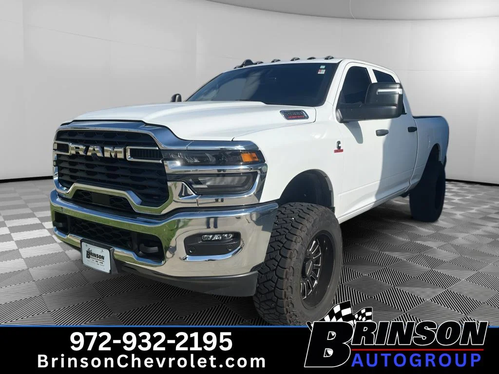 2025 RAM 2500 Tradesman 4X4 Crew Cab SWB's photo