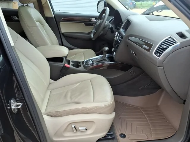 Used 2013  Audi Premium Plus image 21
