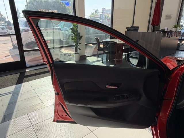 New 2027 Energetic Ember / Super Black Two-tone Nissan SR image 12