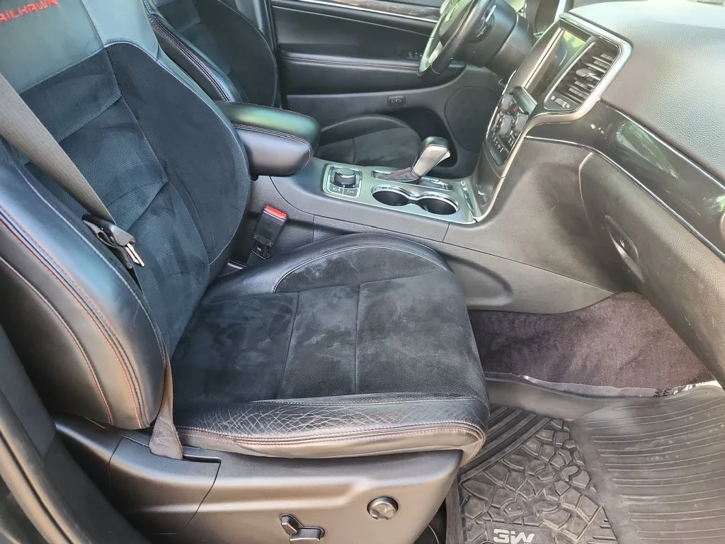 Used 2017 Black Jeep Trailhawk image 14