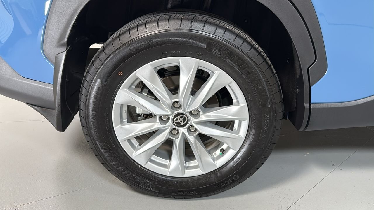 Used 2026 Blue Toyota LE image 22