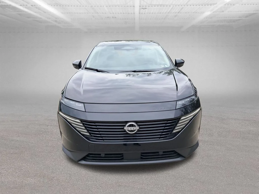 New 2026 White Nissan Platinum image 9