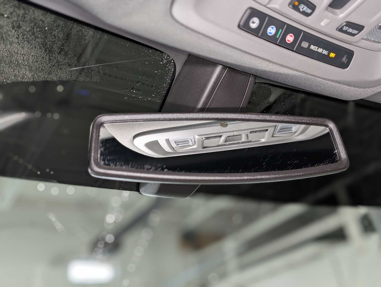 Used 2021 Summit White Chevrolet LTZ image 33