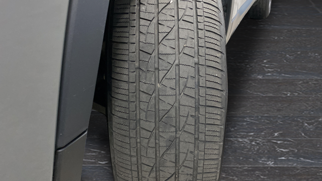 Used 2019 Sting-Gray Clearcoat Jeep Limited image 40
