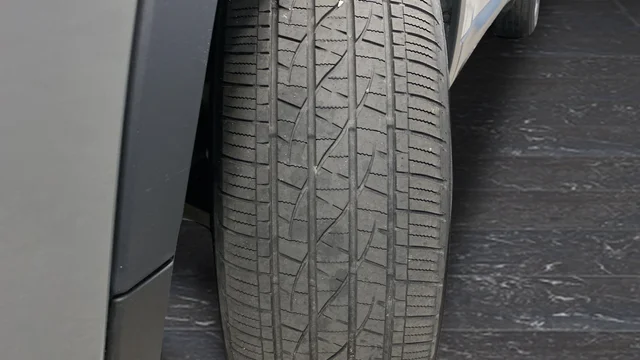 Used 2019 Sting-Gray Clearcoat Jeep Limited image 40