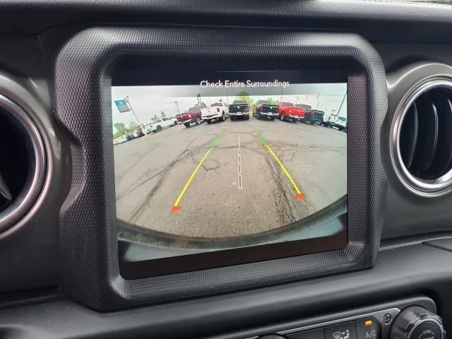 2023 Jeep Wrangler 4-Door Sahara - Photo 16