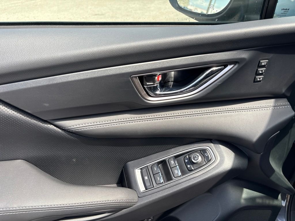New 2026 MAGNETITE GRAY METALLIC Subaru Limited 7-Passenger image 20