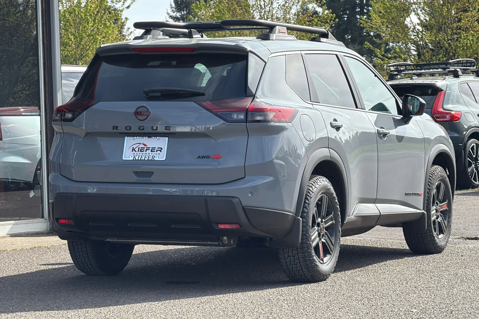 Used 2026 Boulder Gray Pearl Nissan Rock Creek image 4