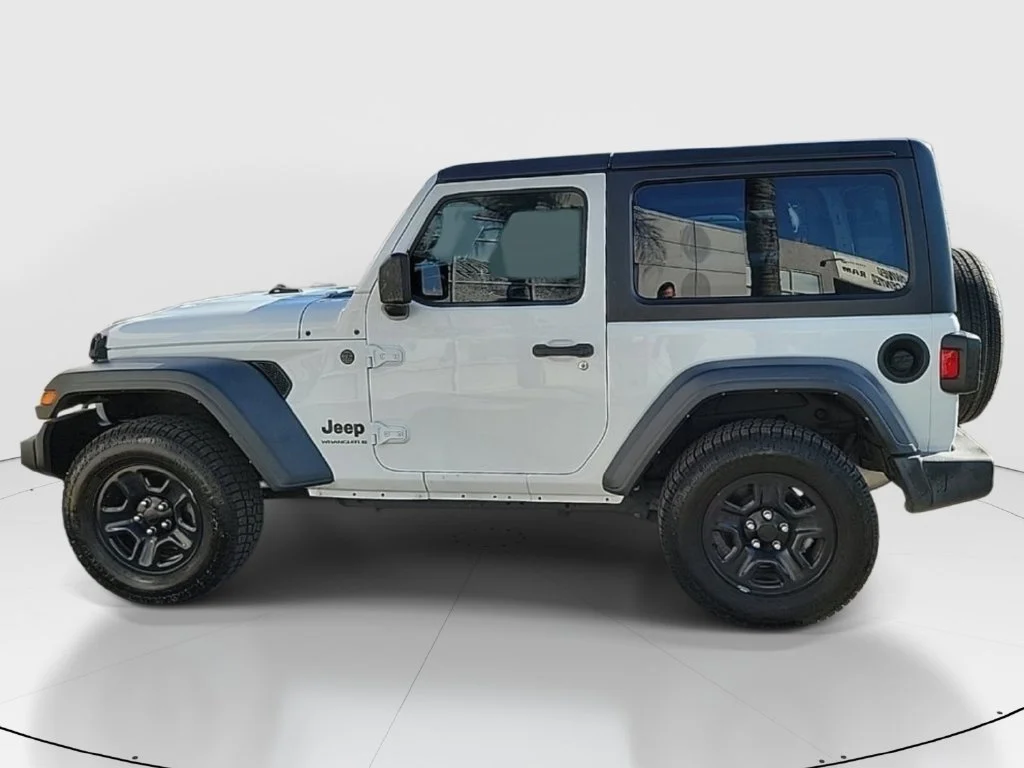 Used 2023 White Jeep Sport image 11