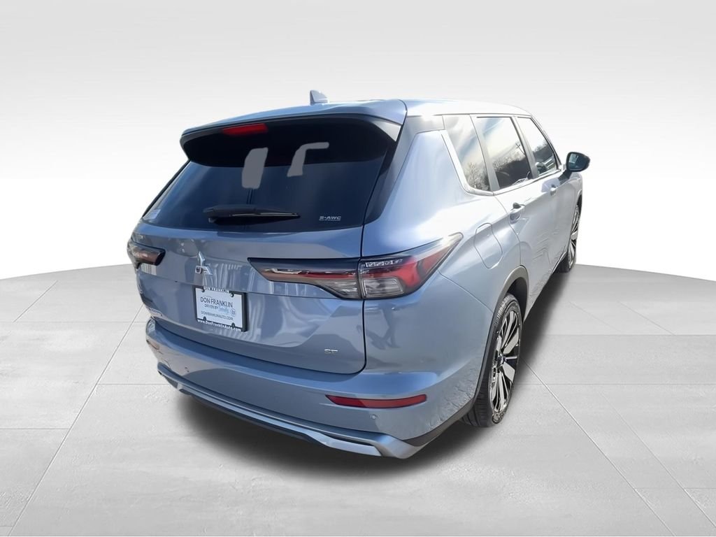 2026 Mitsubishi Outlander SE - Photo 8