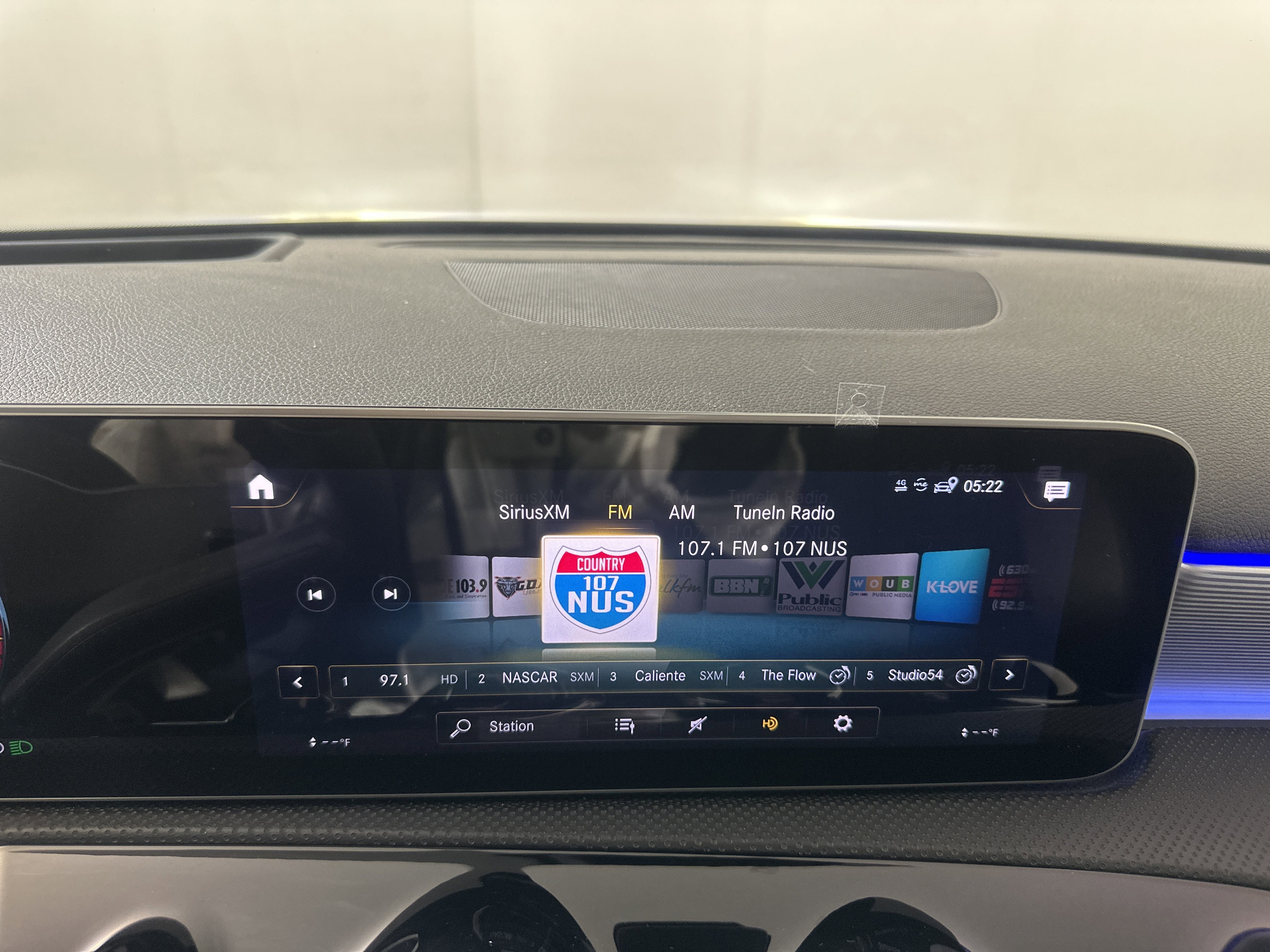 Used 2019 Black Mercedes-Benz A 220 image 16