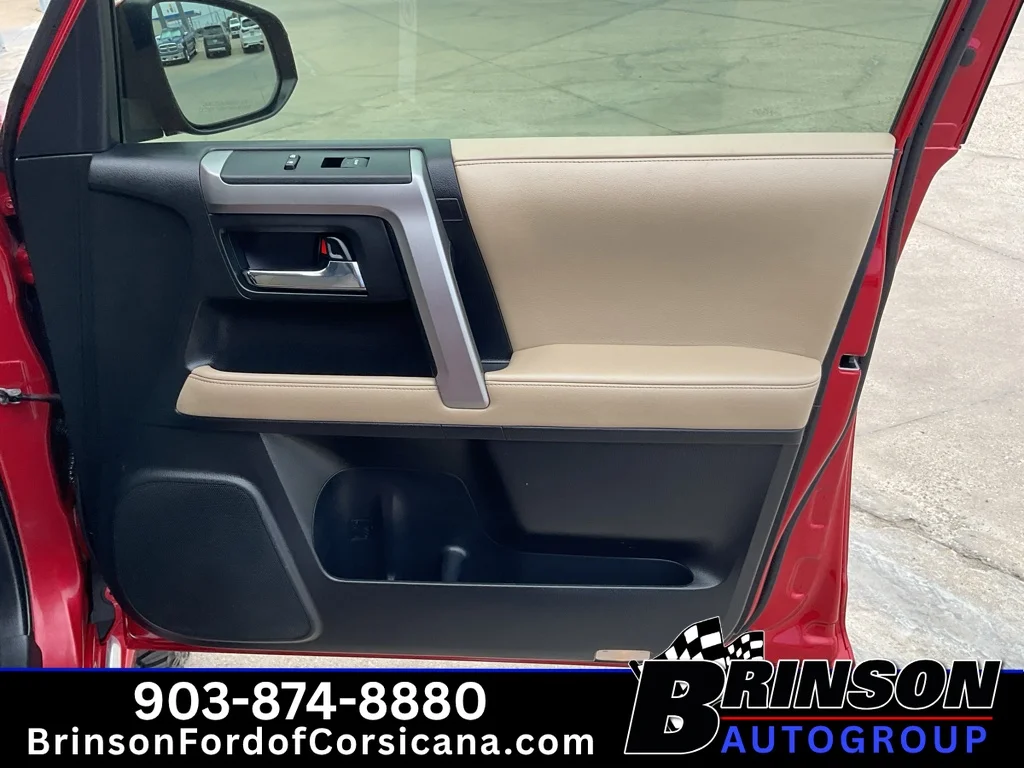 Used 2016 Barcelona Red Metallic Toyota Limited image 21