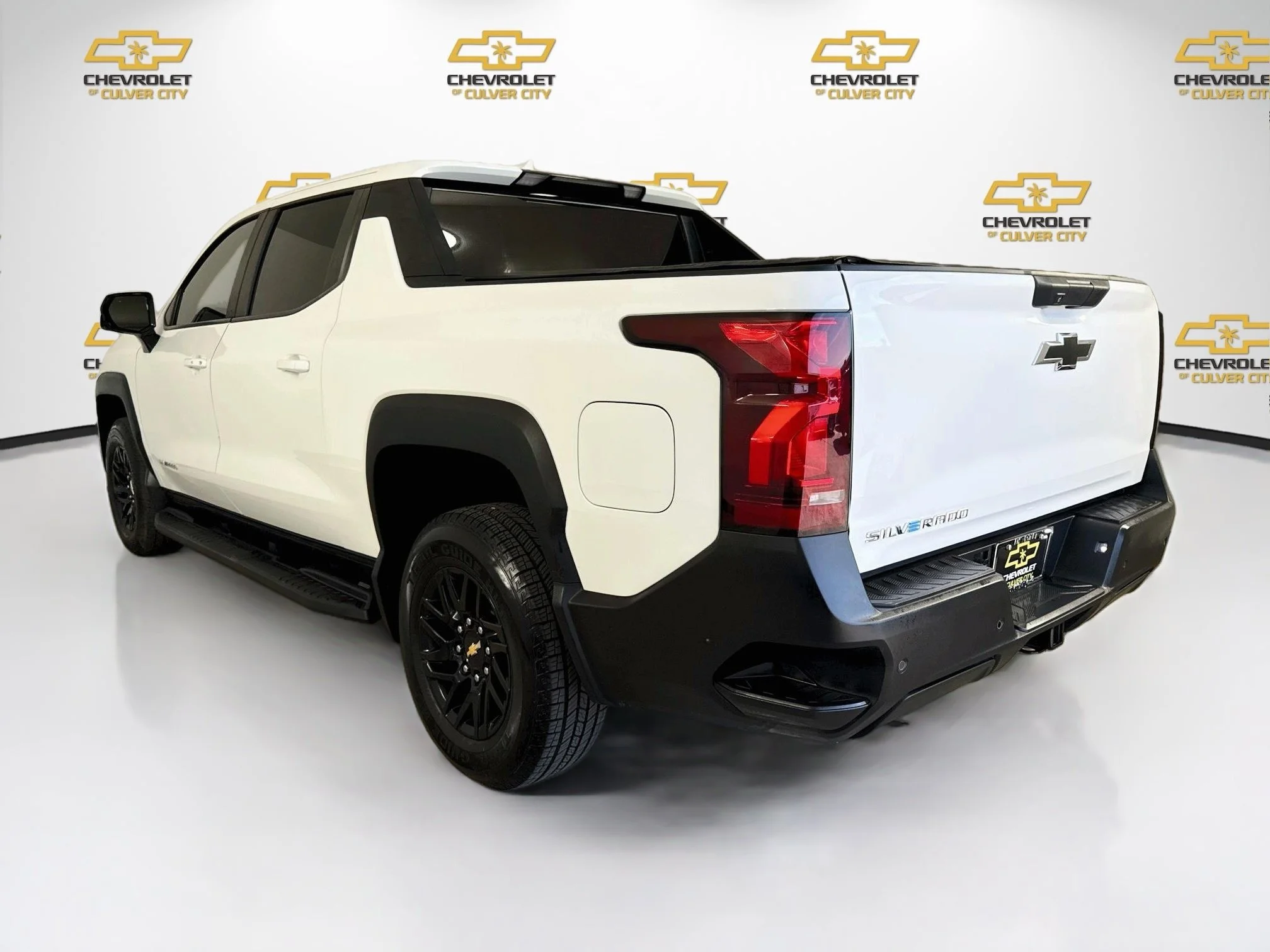 Used 2024 Summit White Chevrolet Work Truck image 6