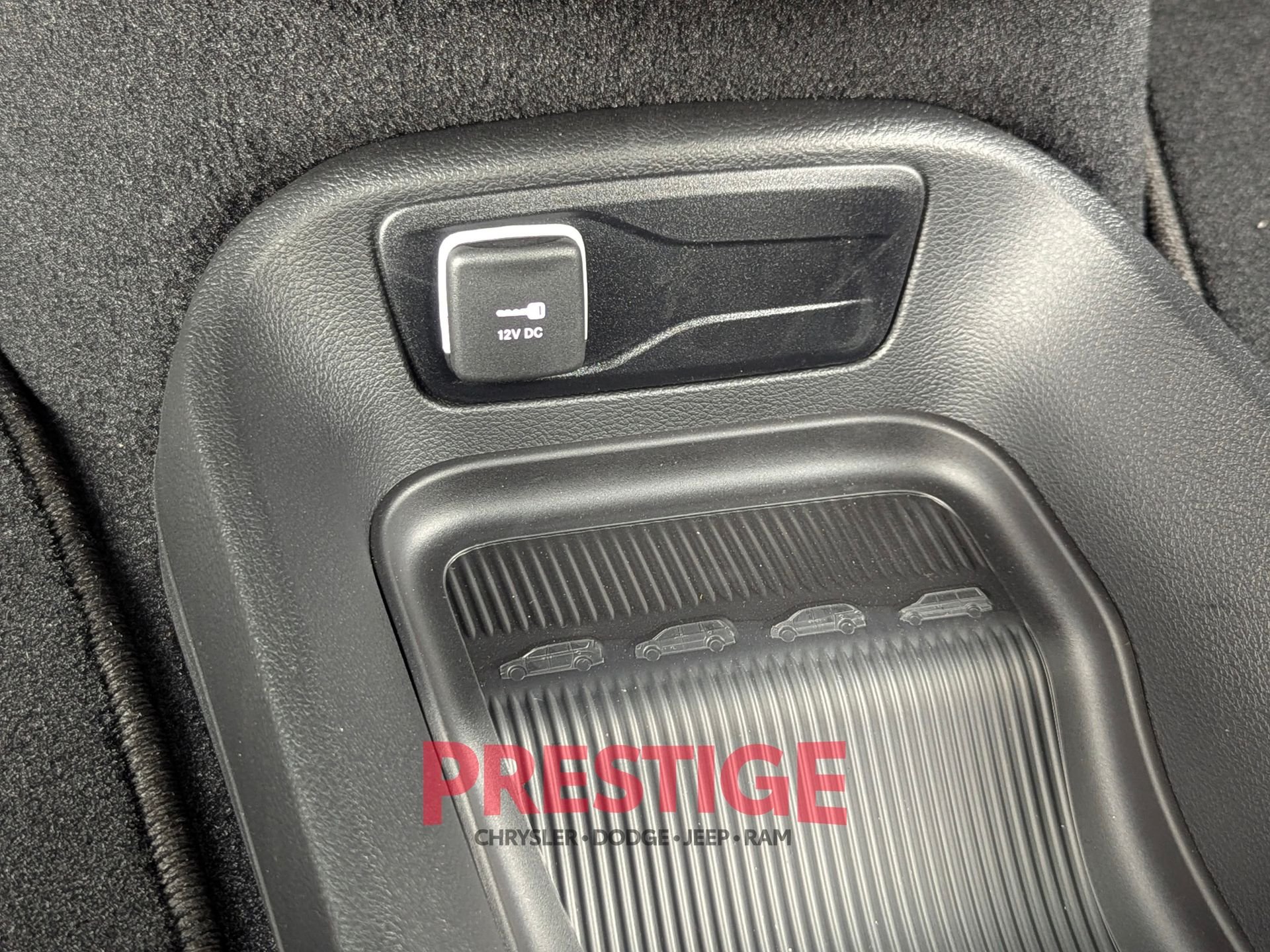 2026 Chrysler Voyager LX - Photo 22