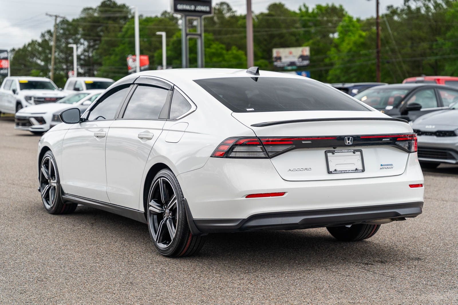 Used 2023 White Honda Sport image 4