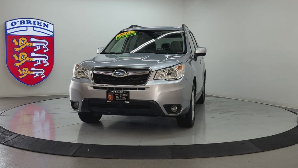 Used 2016 Ice Silver Metallic Subaru 2.5i Premium image 9