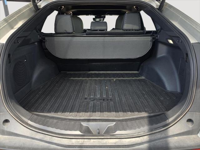 Certified Used 2023 Elemental Silver Metallic w/Black Roof Toyota Limited image 64