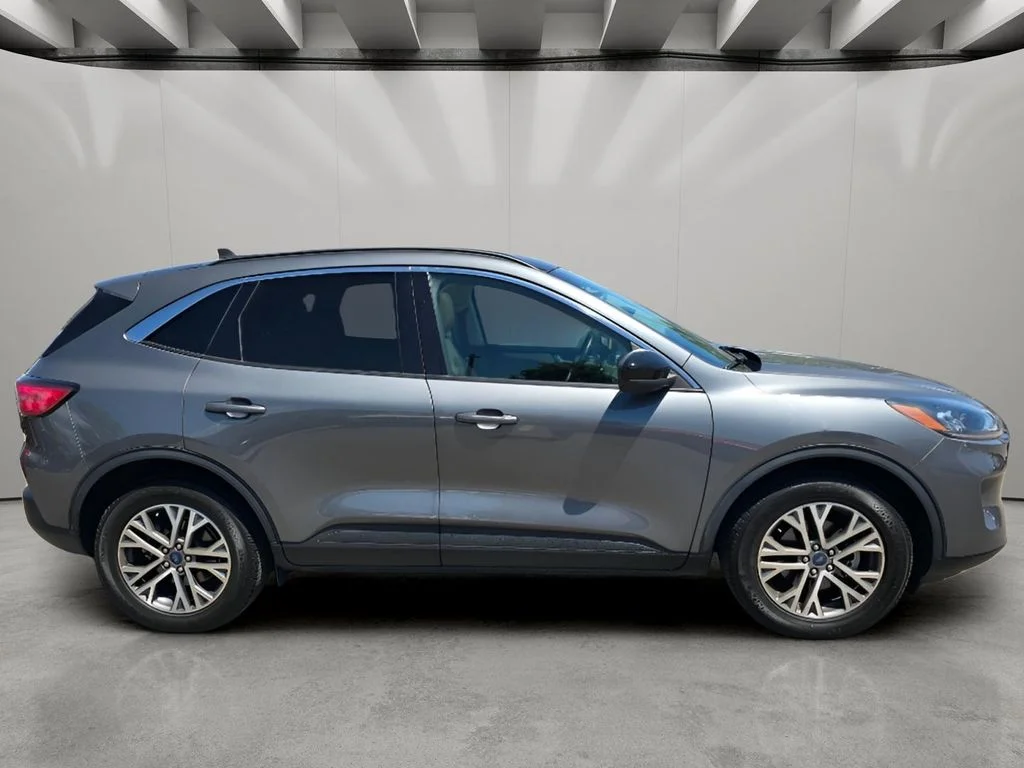 Used 2022 CARBONIZED GRAY Ford SEL image 12