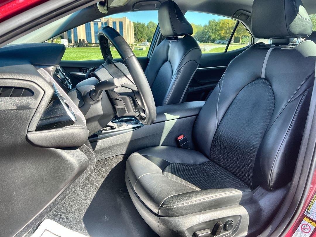 Certified Used 2018 Ruby Flare Pearl Toyota XSE image 13