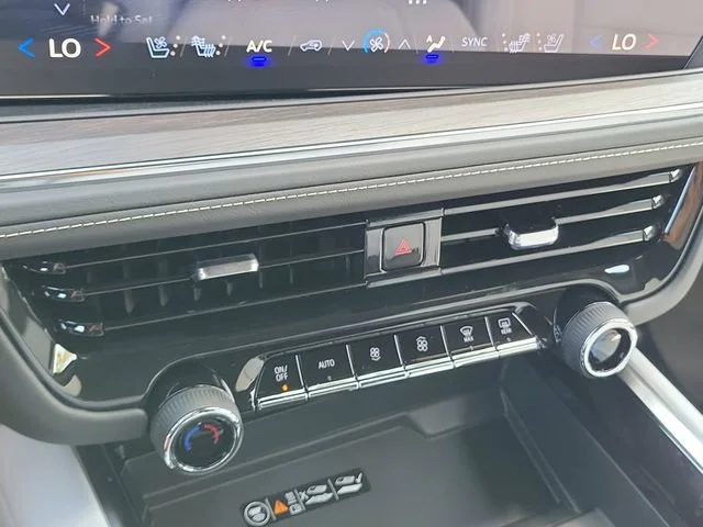 2026 Chevrolet Tahoe Premier - Photo 33