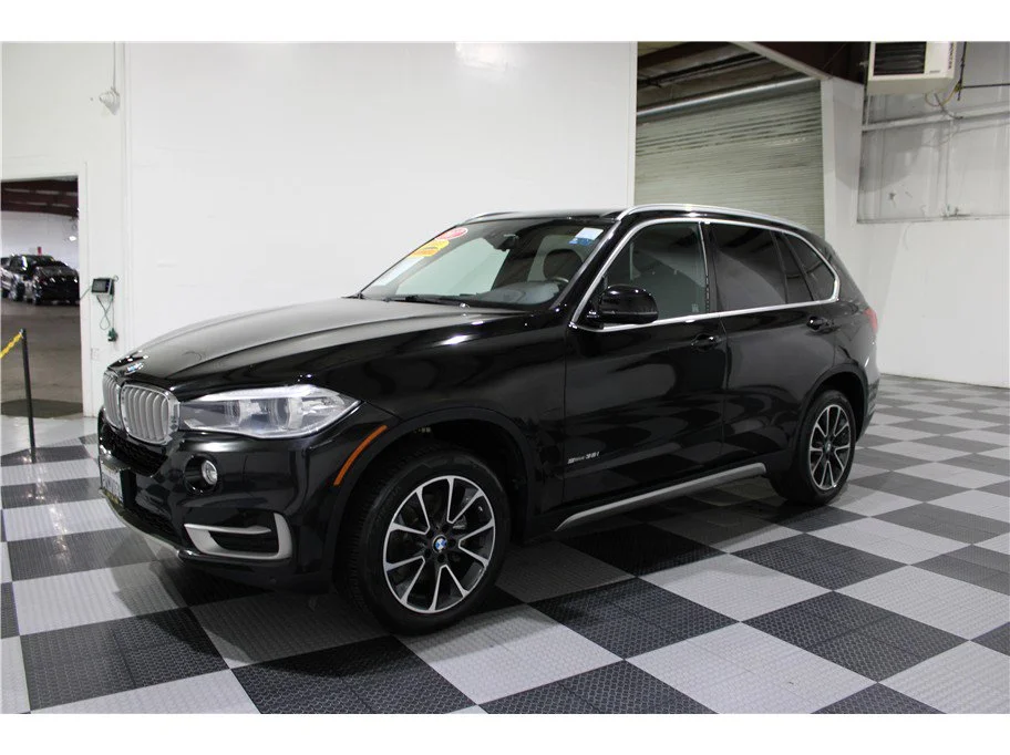 Used 2017 Black BMW sDrive35i image 7