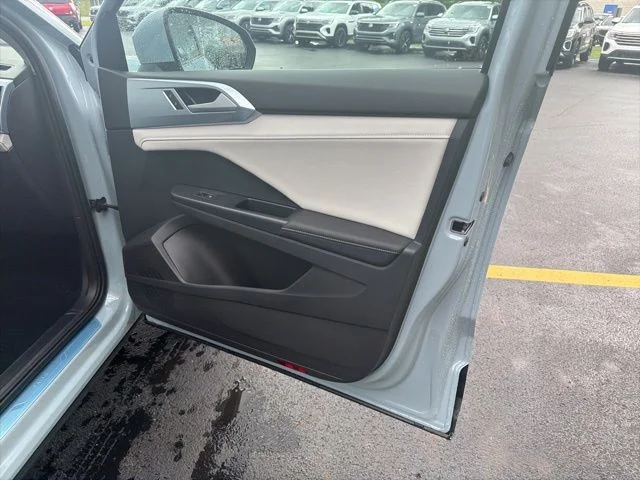 New 2026 Monument Gray Volkswagen 1.5T SE image 31