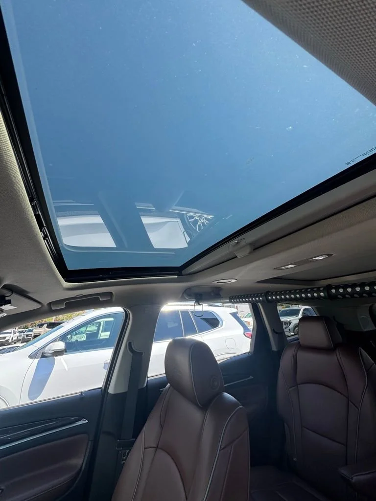Used 2019 Includes Spectra Gray lower exterior accent color.) Buick Avenir image 11