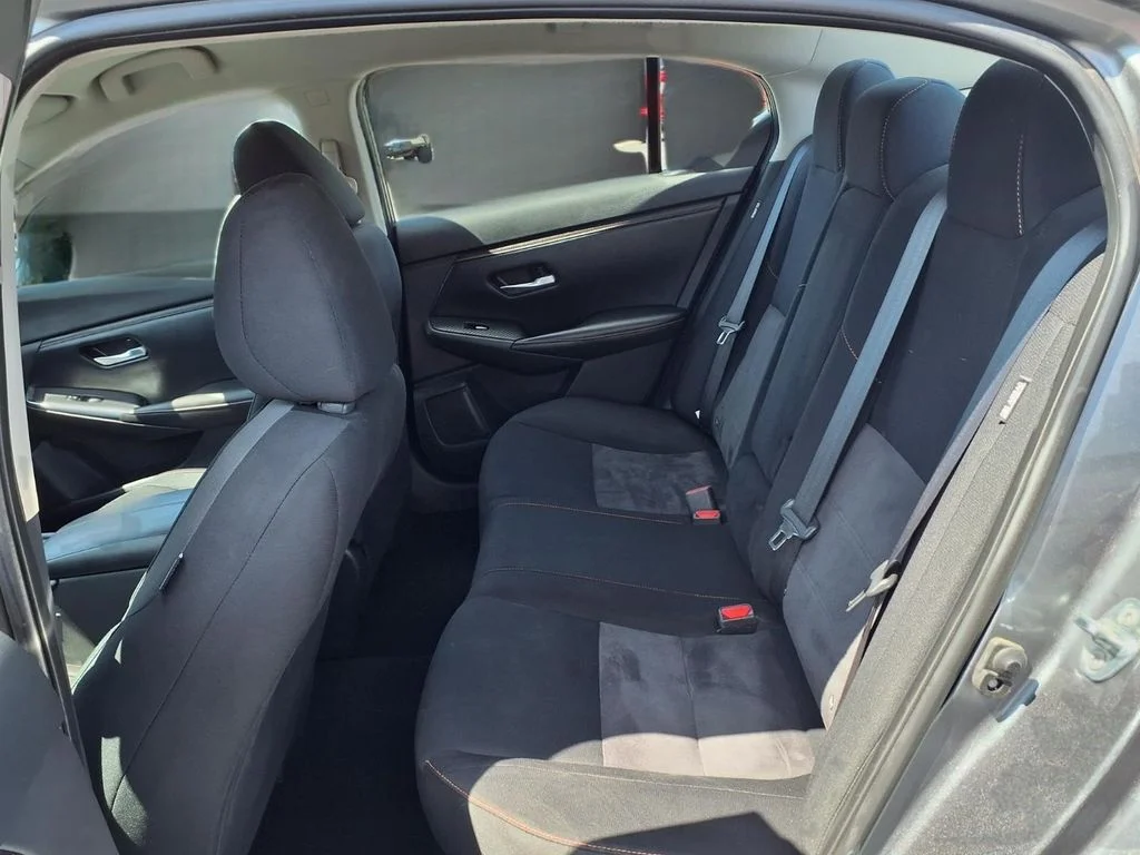 Used 2022 Gray Nissan SR image 22