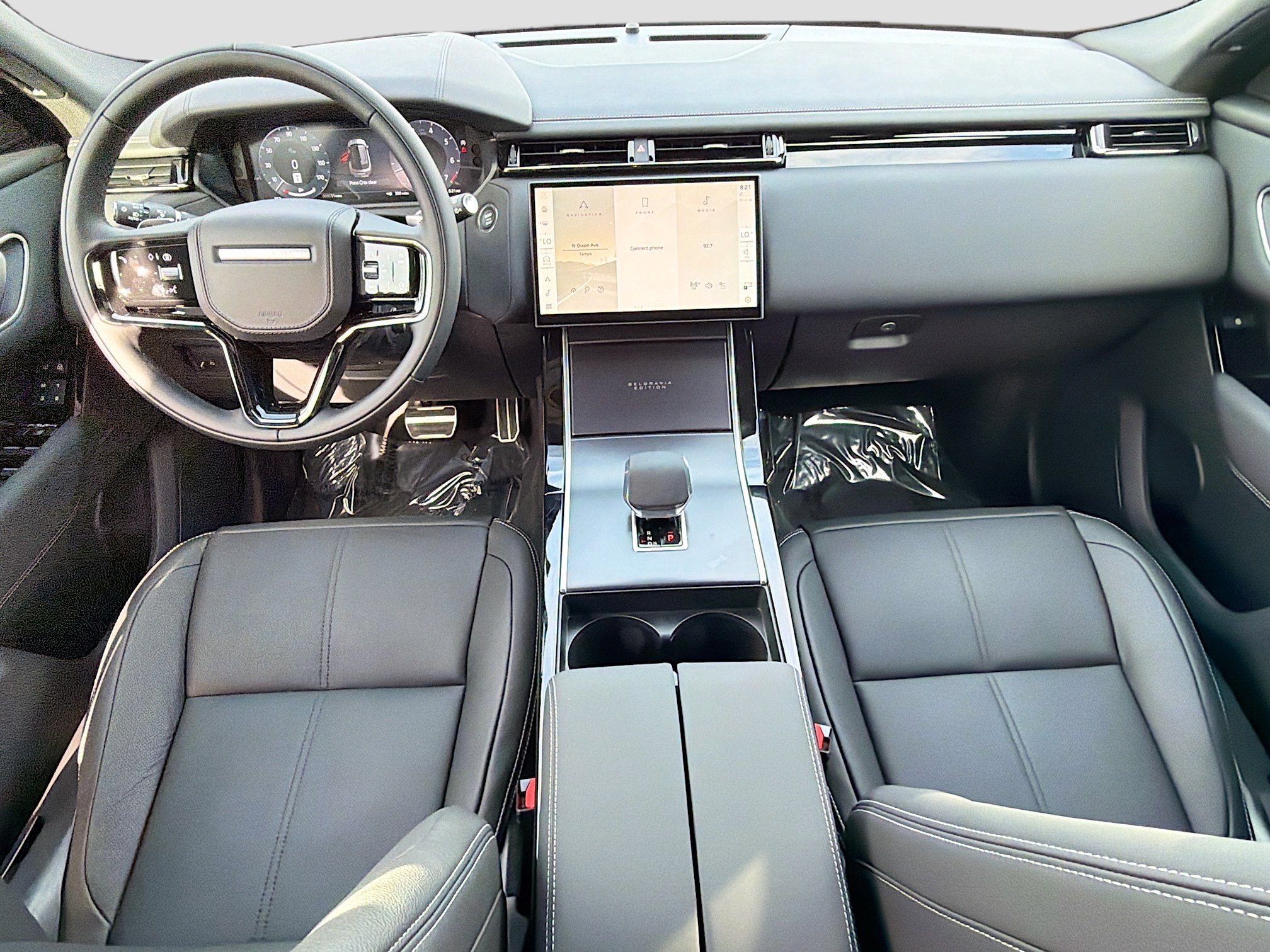 New 2026 Santorini Black Land Rover Belgravia Edition image 14