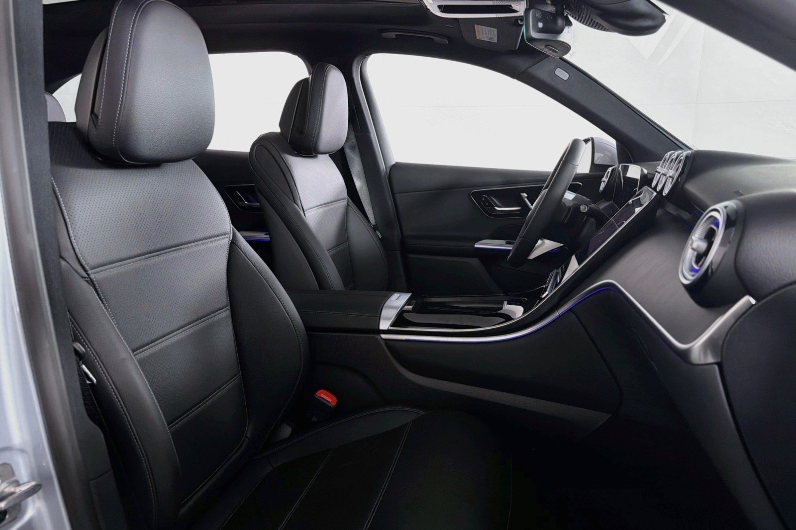 New 2026 Cirrus Silver Metallic Mercedes-Benz GLC 300 SUV image 6