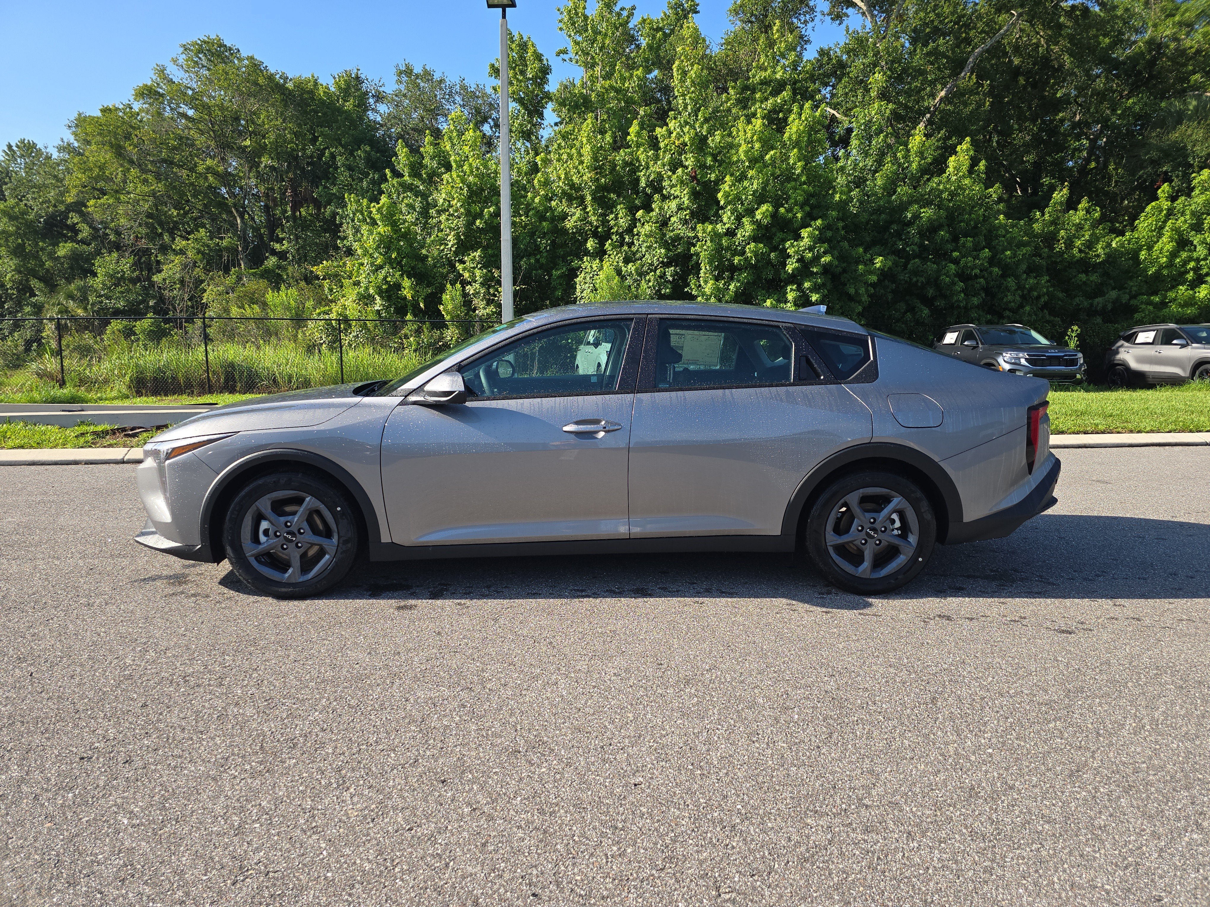 New 2026 Steel Gray Kia LXS image 5